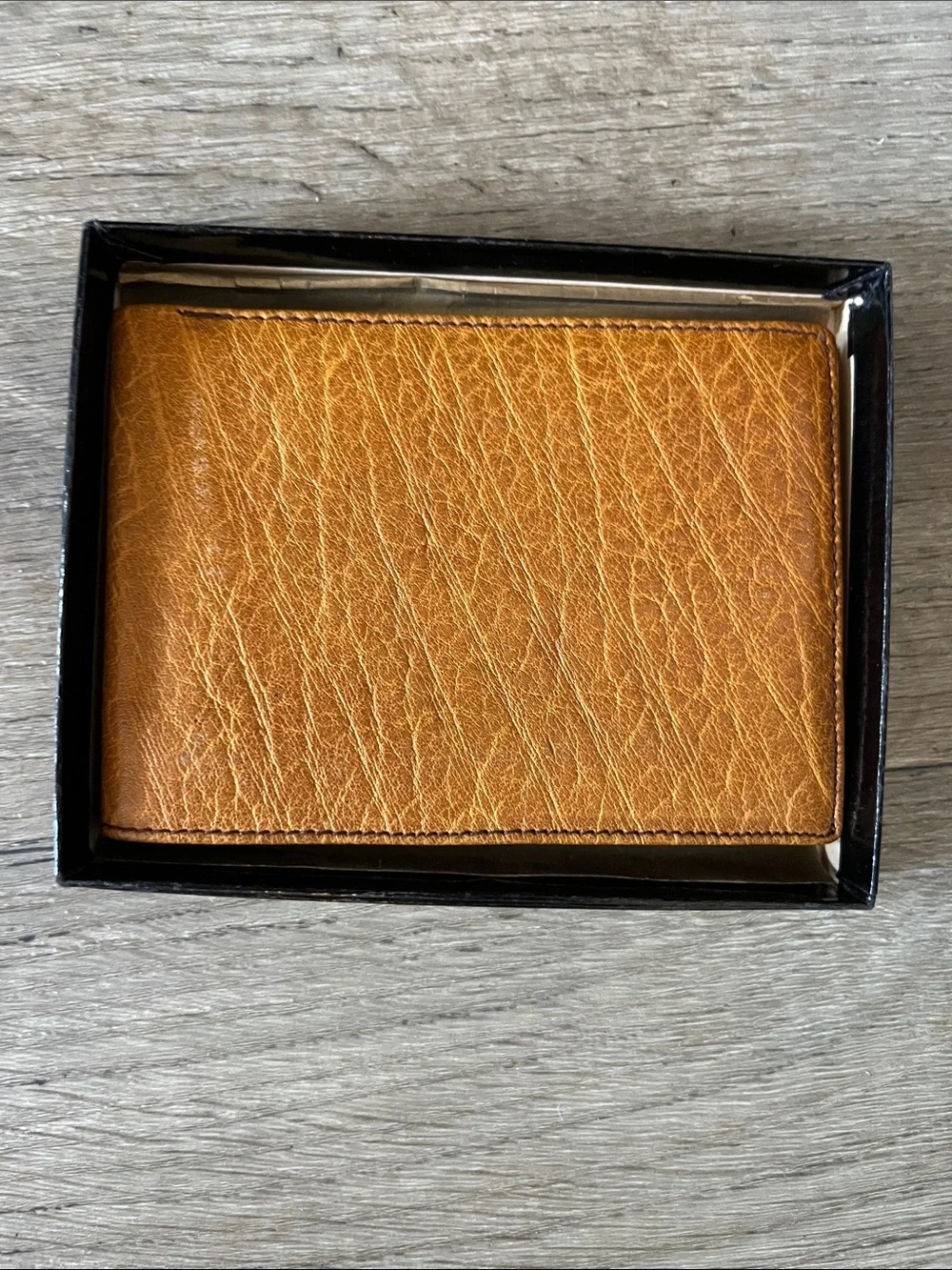 Vintage Wallet Slim Tan Textured Leather Bifold NEW Hunting World Made in Spain